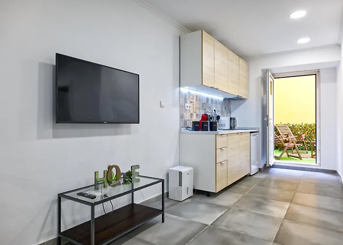 Διαμέρισμα Spacious Flat With Garden Lisboa