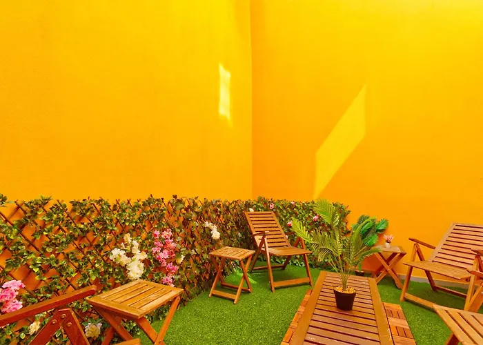 Spacious Flat With Garden