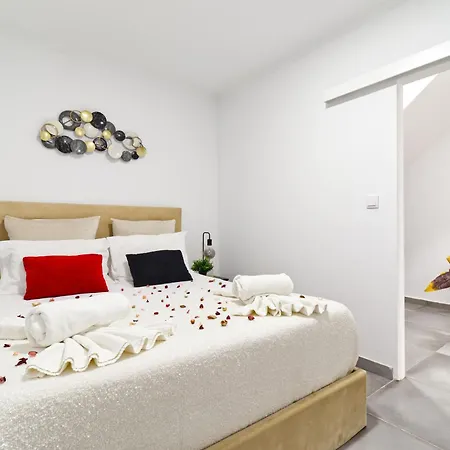 Appartement Spacious Flat With Garden Lisboa