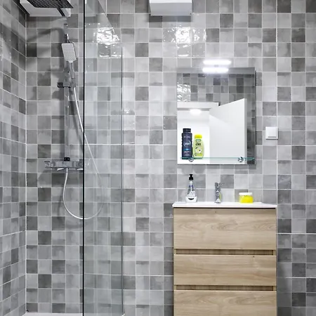 Spacious Flat With Garden * Lisboa