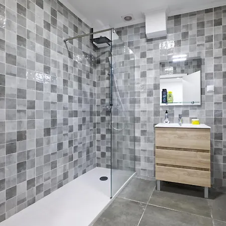 Spacious Flat With Garden